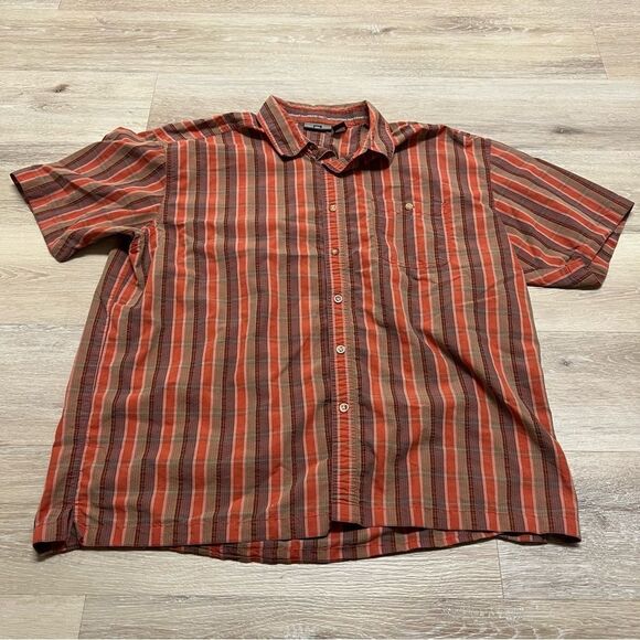 REI Button Down Shirt Mens Size XL Stripe Short Sleeve Red Polyester Nylon - Picture 1 of 7